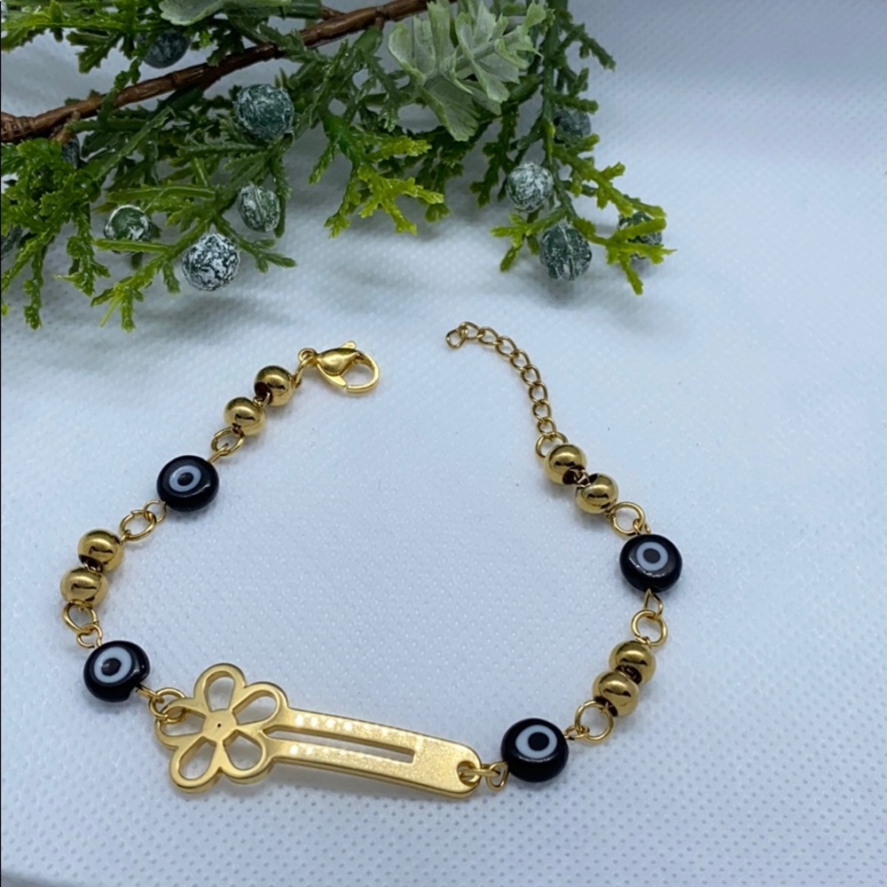 Evil eye 🧿 gold flower bracelet